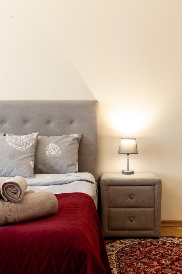 Apartment On Tamanska - Вулиця Дарії Гусяк ลวีฟ ภายนอก รูปภาพ